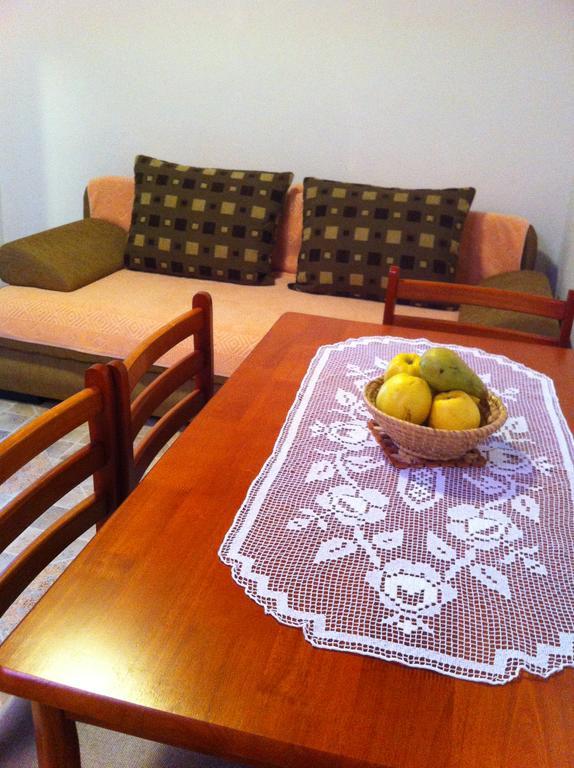 Nada Apartment Bilice Bagian luar foto